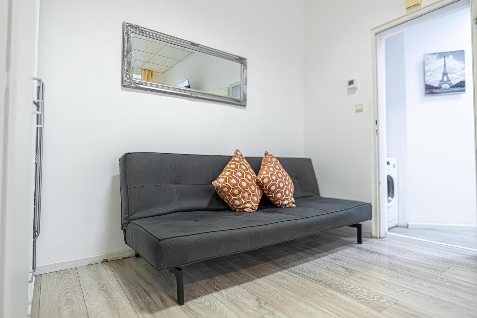 Modern Apartment Suitable For Longstays Vienna Exterior photo